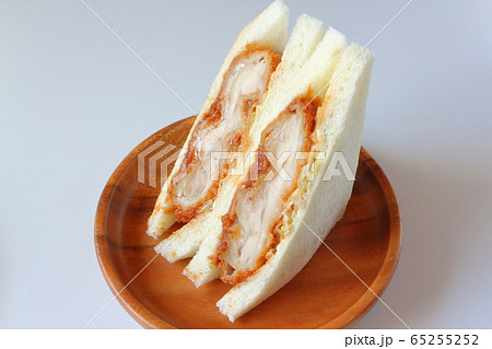 チキンカツサンド 65255252