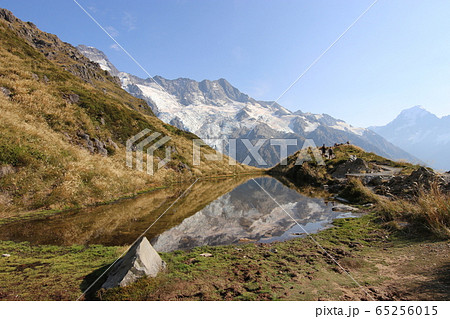 マウントクック、国立公園、アオラキ、世界遺産、セアリーターンズトラック（ニュージーランド）、３月 65256015