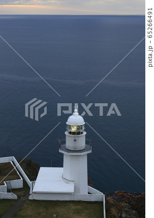 北海道 室蘭 早朝の地球岬 チキウ岬灯台 北海道 室蘭 早朝の地球岬 チキウ岬灯台 65266491