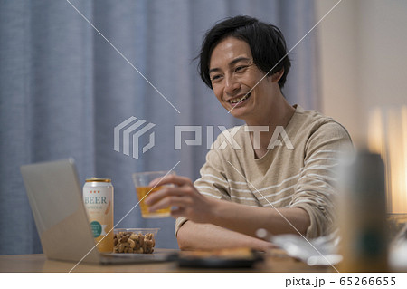 オンライン飲み会イメージ オンライン飲み会イメージ 65266655