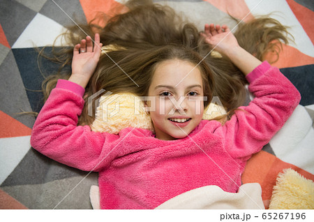 Good morning. I want to play. International 65267196