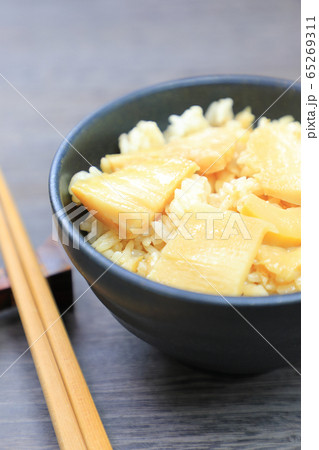 おいしい筍ごはん おいしい筍ごはん 65269311