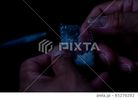 ドラッグ 薬物 覚醒剤 イメージ ドラッグ 薬物 覚醒剤 イメージ 65270202