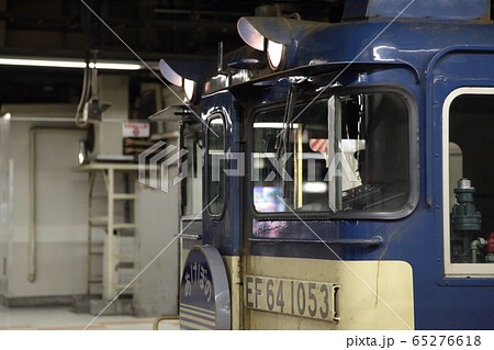 あけぼの　上野13番線　EF64-1053　<sRGB> 65276618