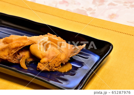 子持ち黒カレイの煮付け 子持ち黒カレイの煮付け 65287976