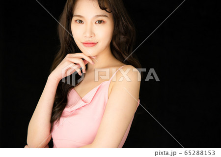 女性 女 女の子 65288153