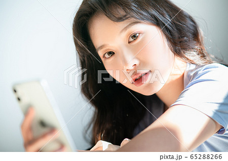 女性 女 女の子 65288266