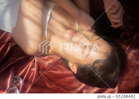 女性 女 女の子 65288402