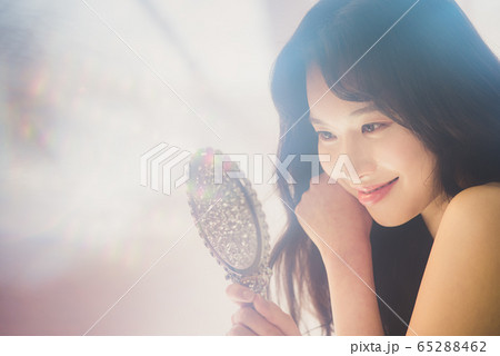 女性 女 女の子 65288462