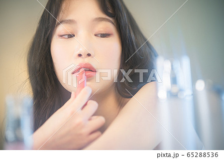 女性 女 女の子 65288536