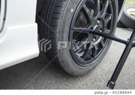 タイヤ交換 タイヤ交換 65288944