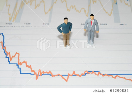景気停滞、新型コロナ後、経済指標、投資 65290882