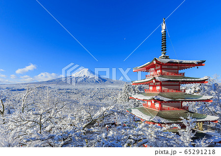 山梨_厳冬の絶景富士山 65291218