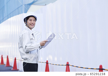 若いビジネスマン 65291238