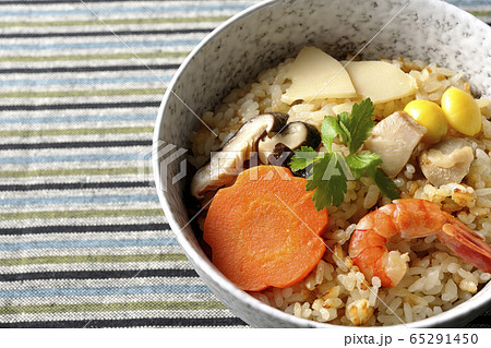 釜飯　炊き込みご飯 65291450