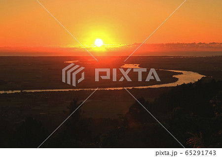 眺海の森から望む夕日 眺海の森から望む夕日 65291743