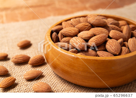 アーモンド ナッツ 無塩 素焼きアーモンド アーモンド ナッツ 無塩 素焼きアーモンド 65296637