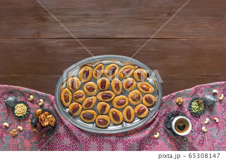 Festive sweet Ramadan background Festive sweet Ramadan background 65308147