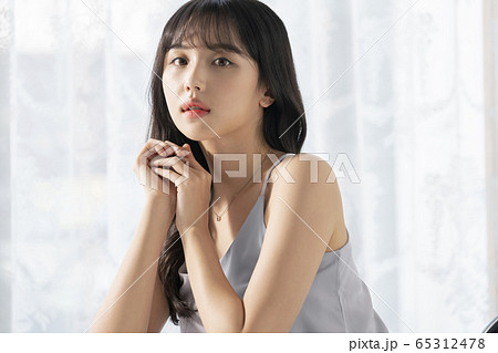 女性 女 女の子 65312478