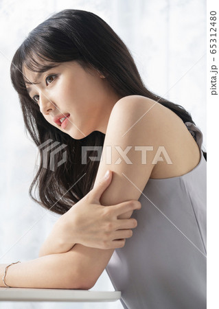 女性 女 女の子 65312480