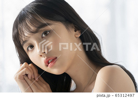 女性 女 女の子 65312497