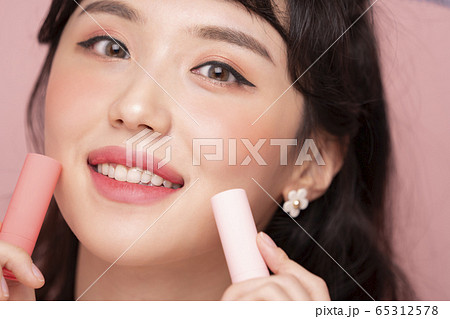 ビューティー 女性 女 65312578