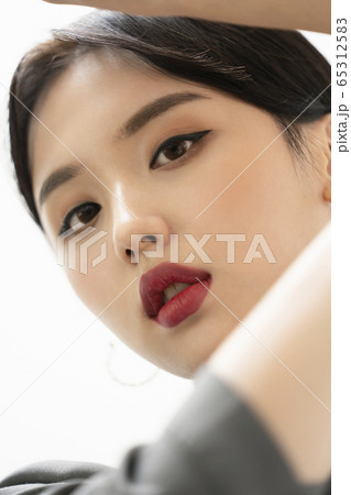 女性 女 女の子 65312583