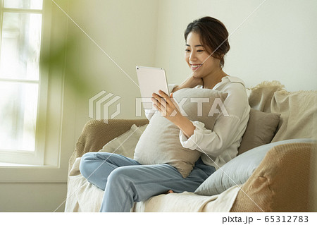 女性 女 女の子 65312783