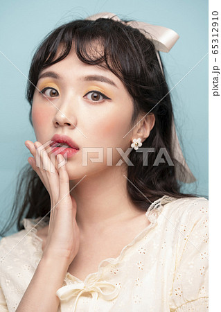 女性 女 女の子 65312910