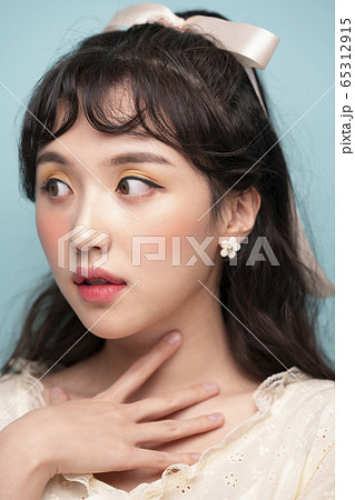 女性 女 女の子 65312915