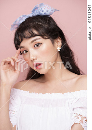 女性 女 女の子 65313042