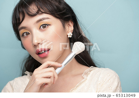 ビューティー 女性 女 65313049