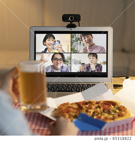オンライン飲み会 イメージ オンライン飲み会 イメージ 65318822
