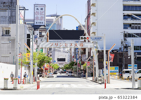 名古屋市中区栄　広小路呉服町交差点　プリンセス大通 65322384