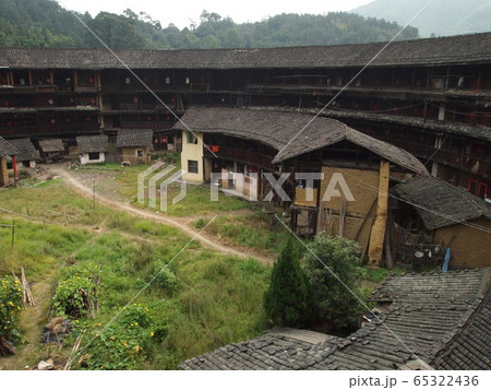 中国土楼図鑑 観光客の行かない土楼 中国土楼図鑑 観光客の行かない土楼 65322436
