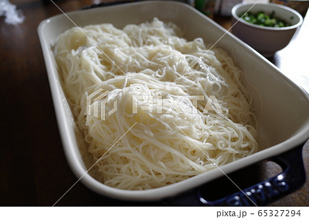 日本のとても美味しい麺料理 65327294