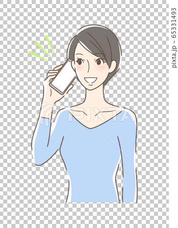 笑顔でスマホで通話する女性 65331493