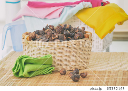 Basket full of soap nuts Basket full of soap nuts 65332163