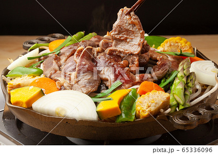 ジンギスカン鍋 65336096