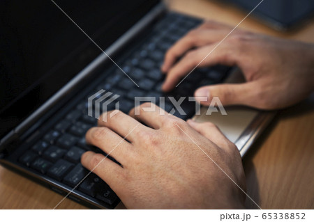 ネット中傷イメージ ネット中傷イメージ 65338852
