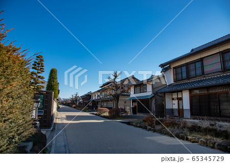 長野県　東御市　海野宿の町並み 65345729