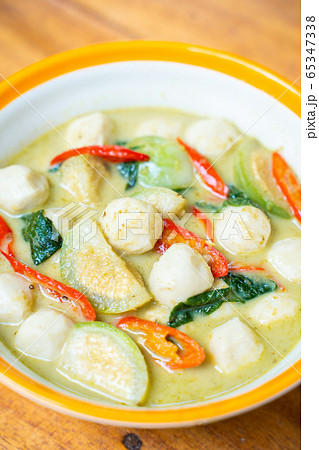 fish ball in green curry spicy soup fish ball in green curry spicy soup 65347338
