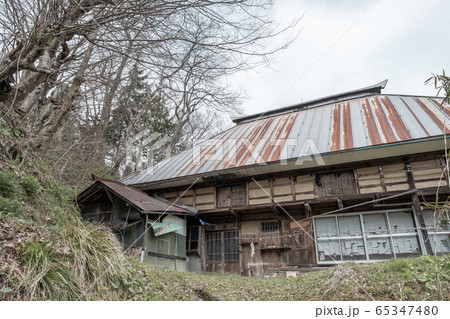 消滅集落の廃墟 65347480