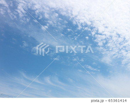 青空と綺麗な雲の写真素材