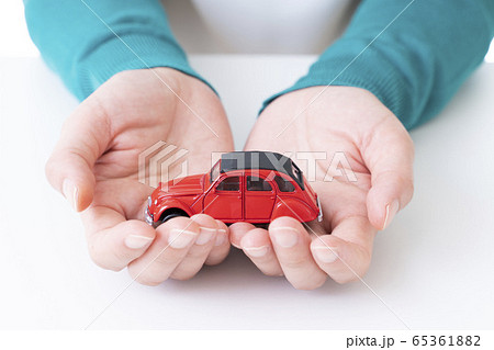自動車 65361882