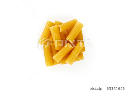 Italian raw dry pasta Italian raw dry pasta 65361996