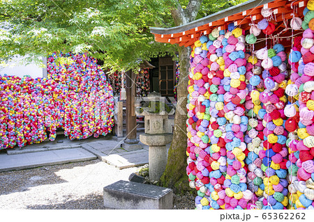 八坂庚申堂 京都 くくり猿の写真素材