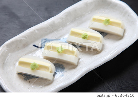 クリームチーズ板かまぼこ クリームチーズ板かまぼこ 65364510