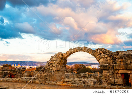 The Byzantine Saranta Kolones, Forty columns 65370208