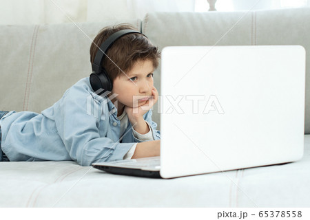 Kids and gadgets. Distance learning and virtual 65378558